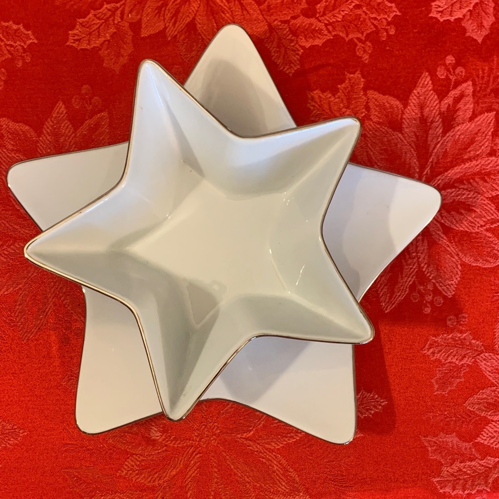 St. Nicholas Square White and Gold Star 2 piece  bowl and plate
